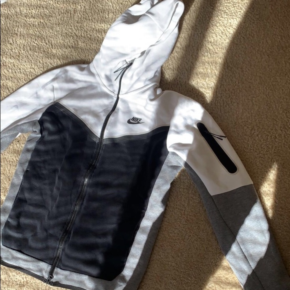 Nike Tech Fleece